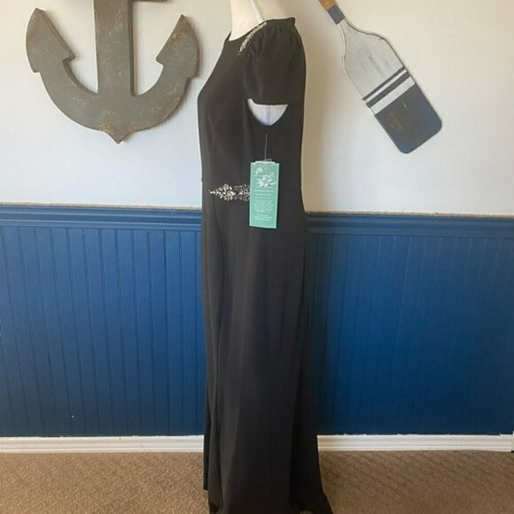 Jackie Jon Black Gown - Picture 7 of 7